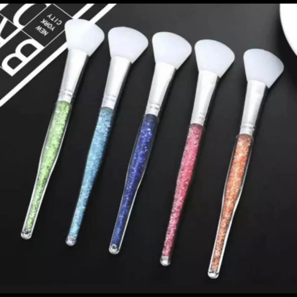 2pcs Silicon Face Mask Applicator (hairless Brush) random color will sent